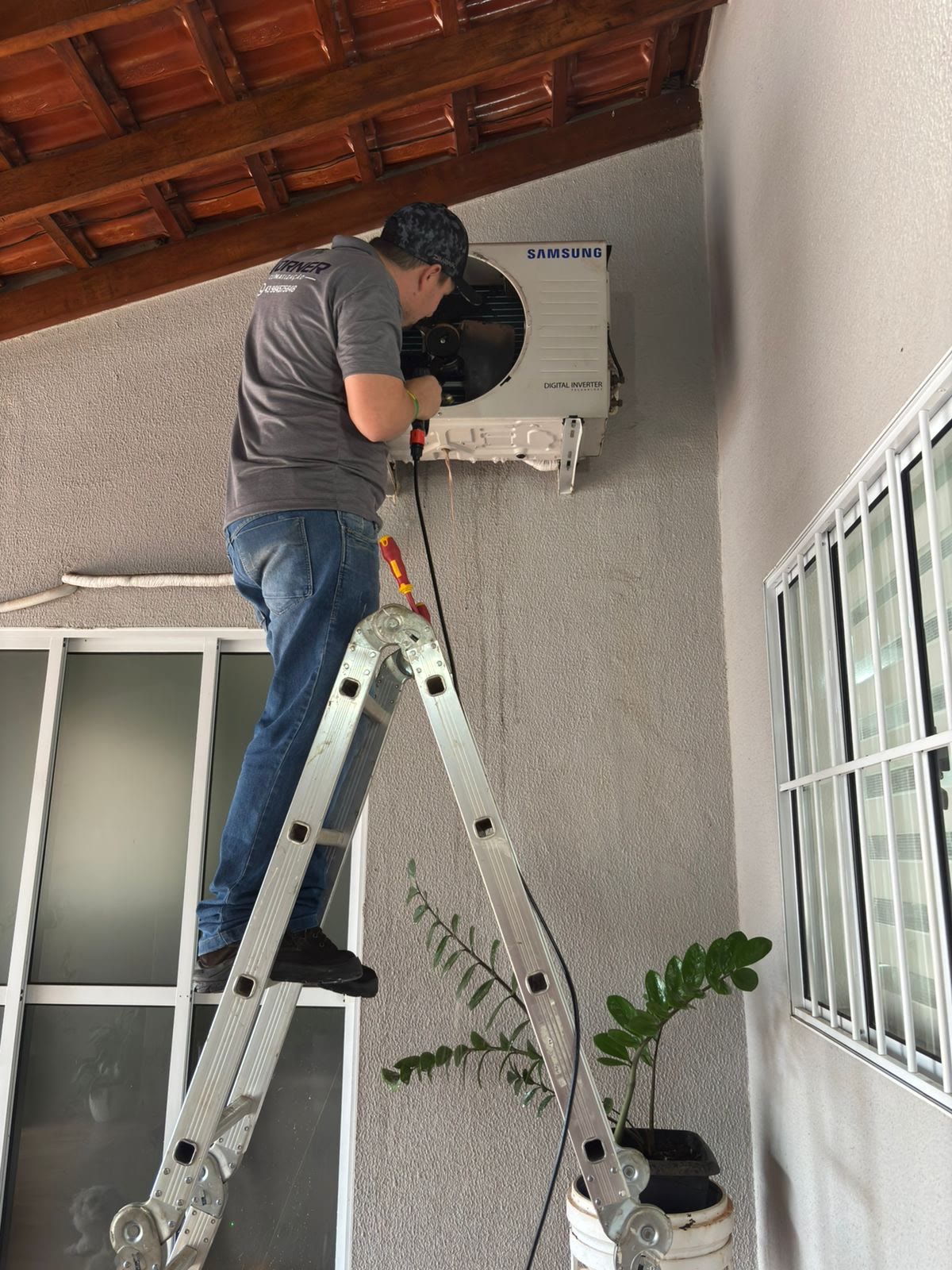 Manutenção de ar condicionado